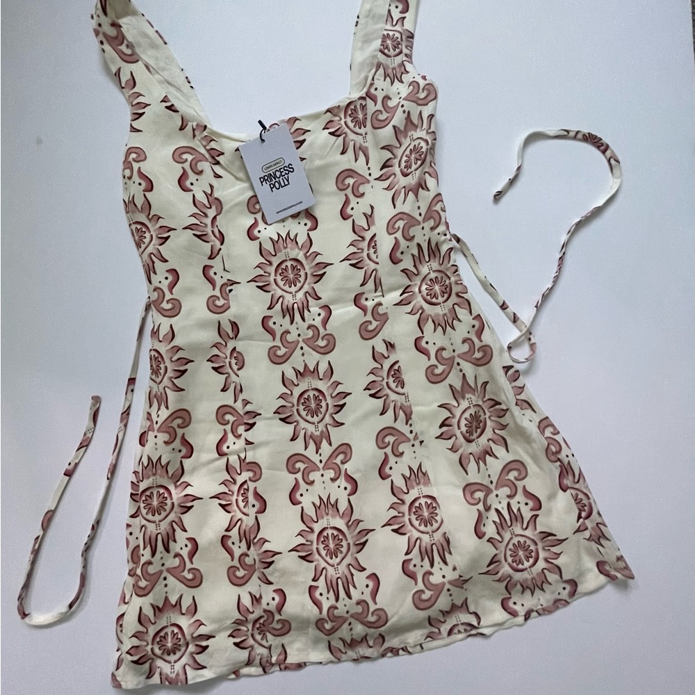 Princess Polly Maris Mini Dress  Cream/Pink. Sz 4